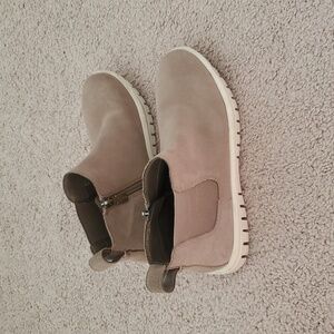 Blondo Waterproof Ankle Booties